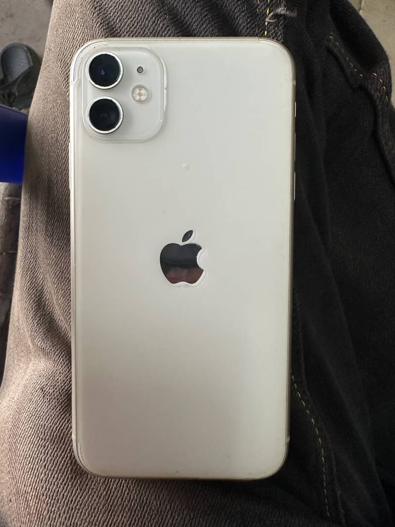Apple iPhone 11 0