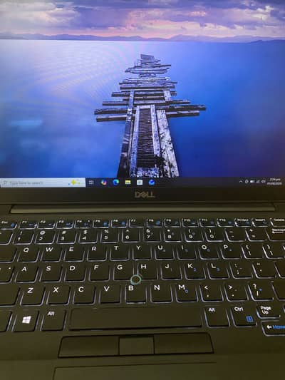 Core i7 gen 8 latitude 7490 laptop
