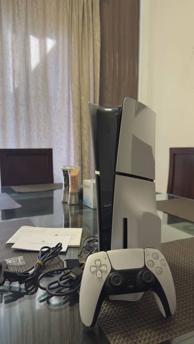 Ps5 Slim Disc Edition - 1tb - One Controller - Excellent Condition
