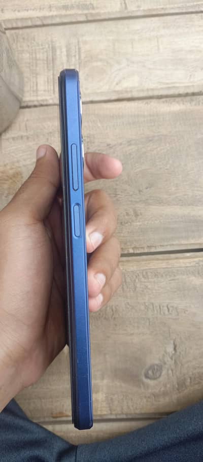 OPPO A17