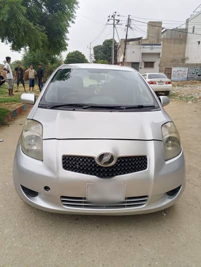 Toyota Vitz 2005