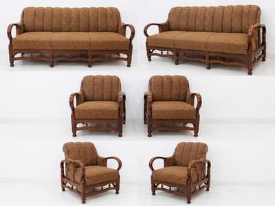 5Seater Wooden Sofa Set (3+1+1) | Excellent Condition