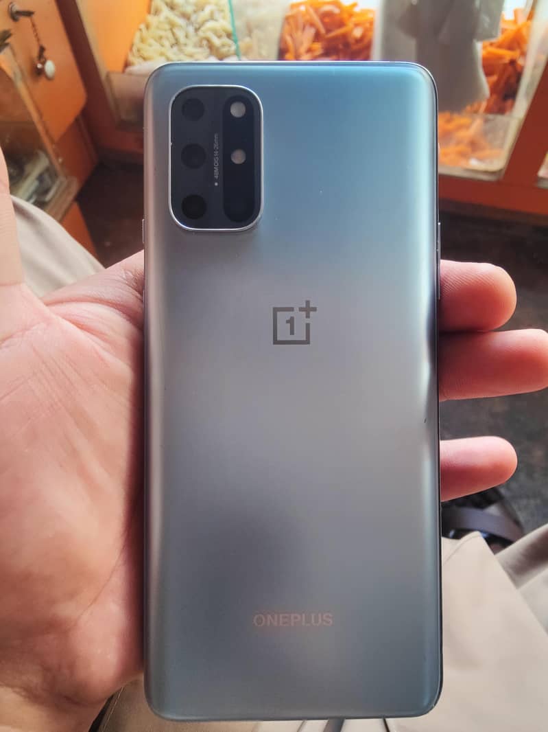 One Plus 8T 0