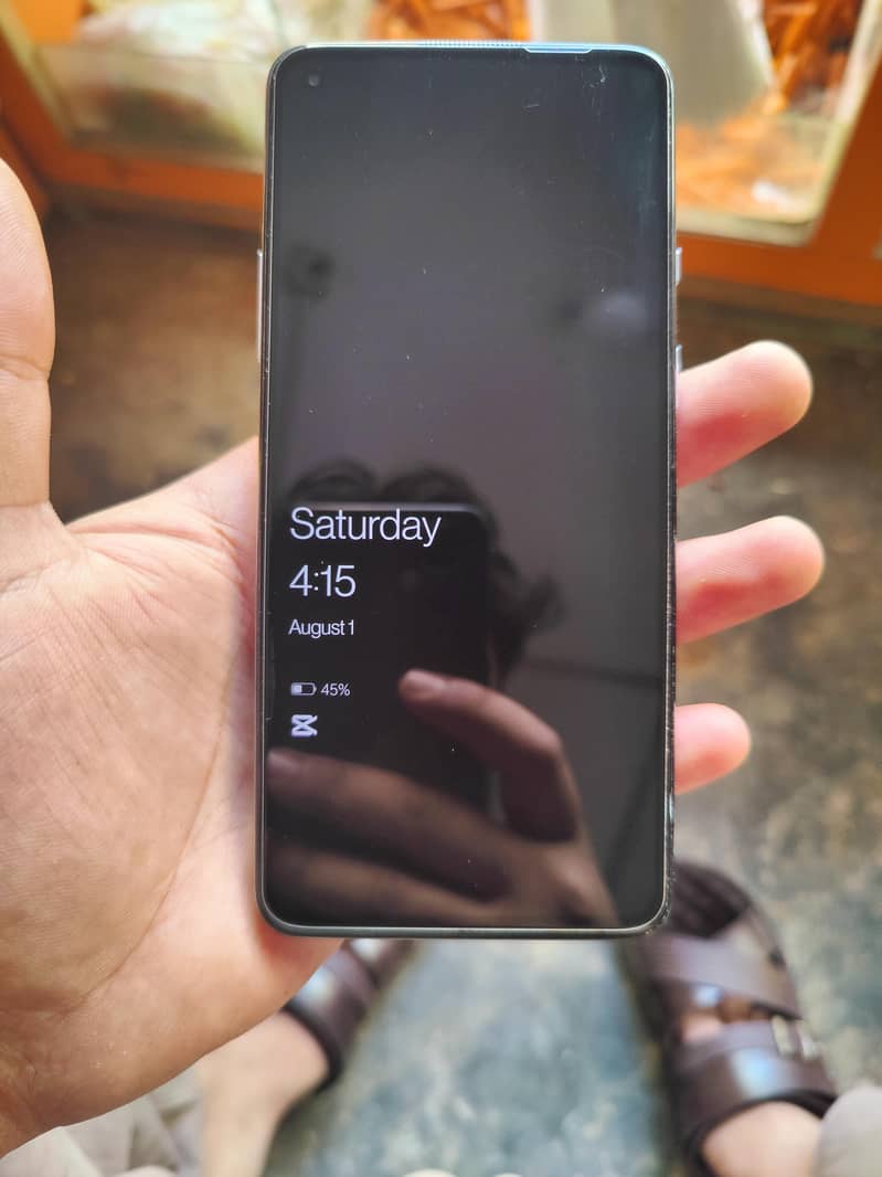 One Plus 8T 4