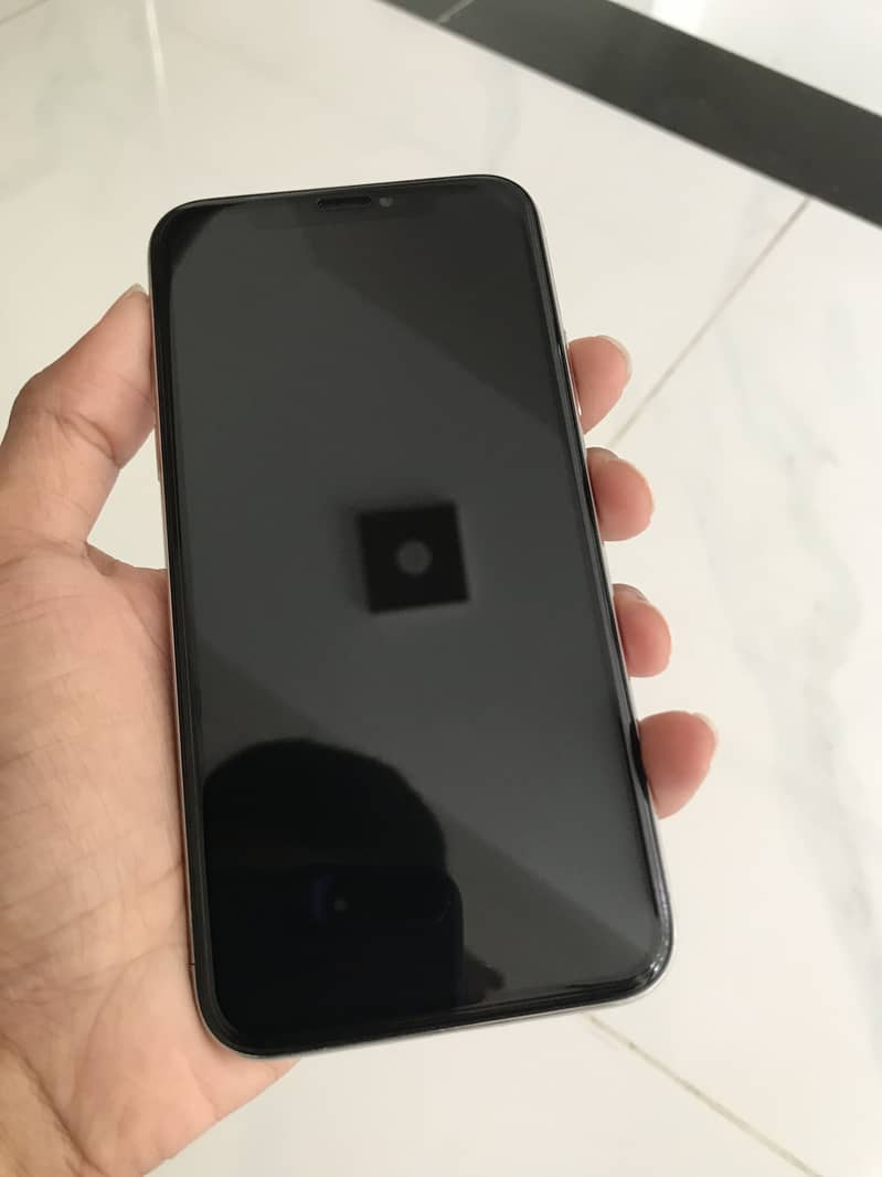 Apple iPhone X 2
