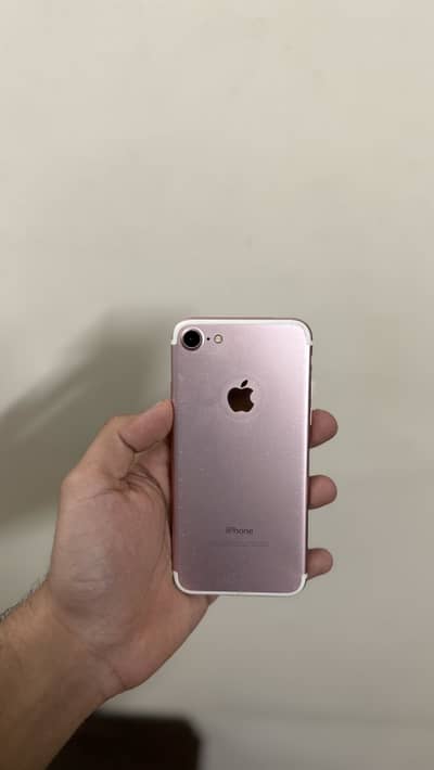 Apple iPhone 7