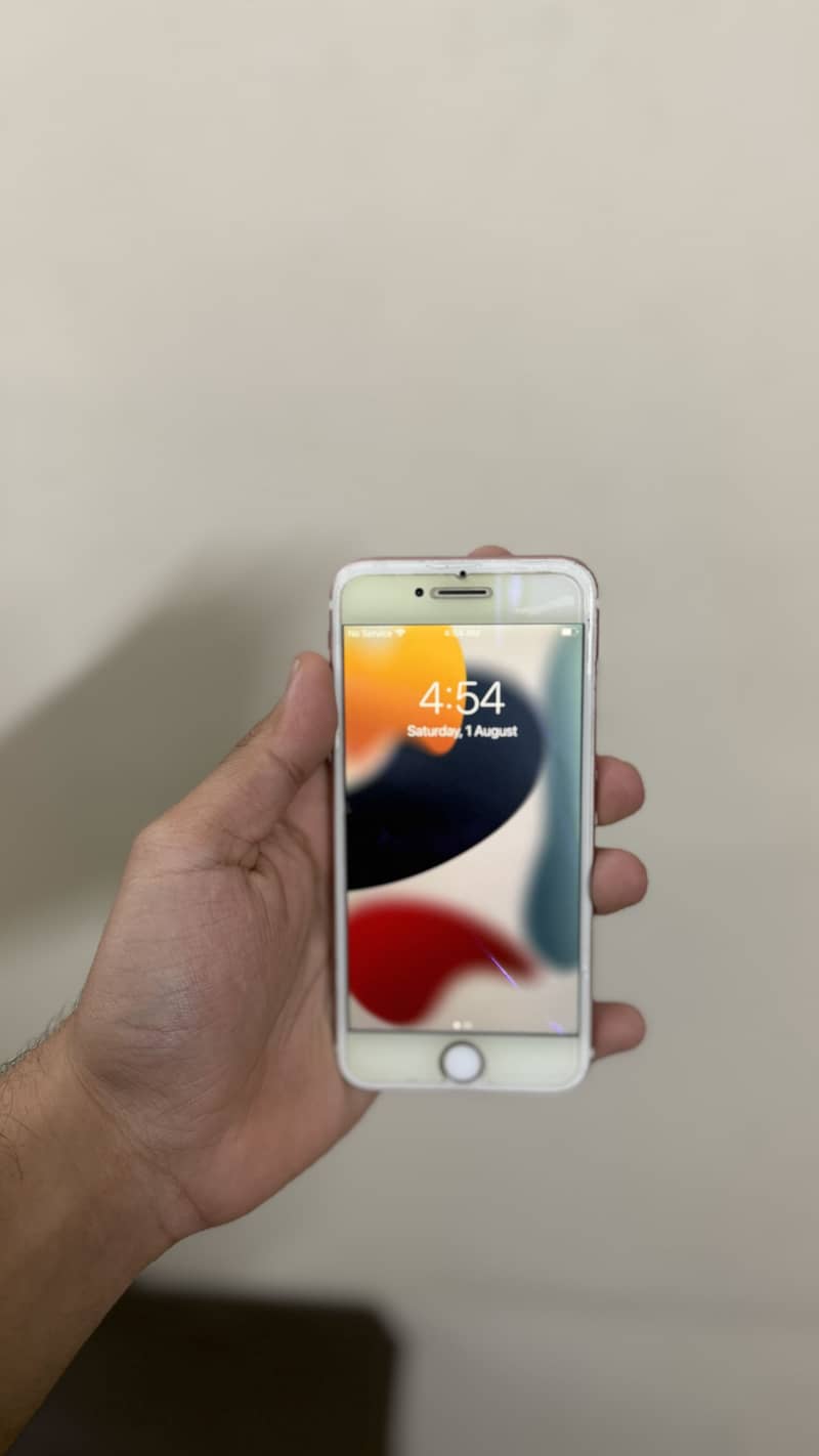 Apple iPhone 7 1