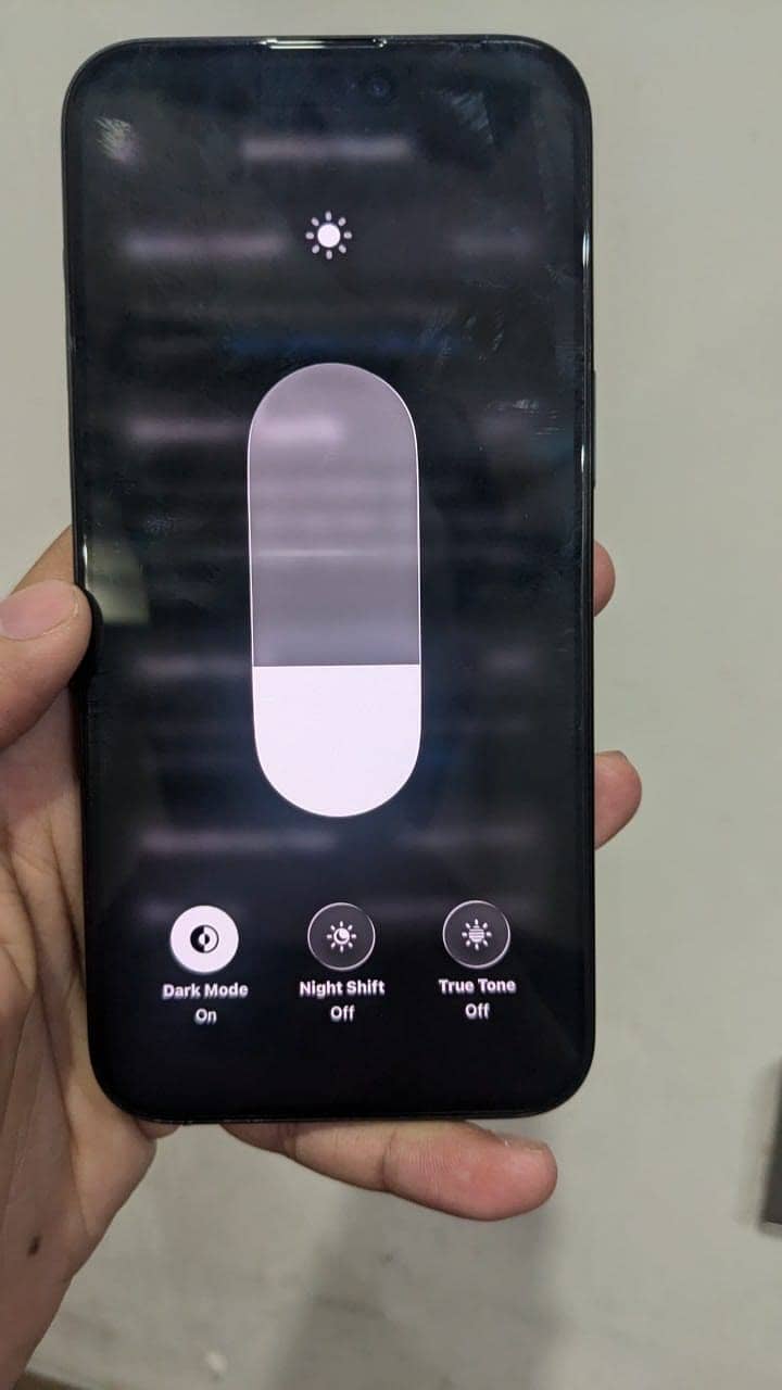 Apple iPhone 15 Pro Max 7