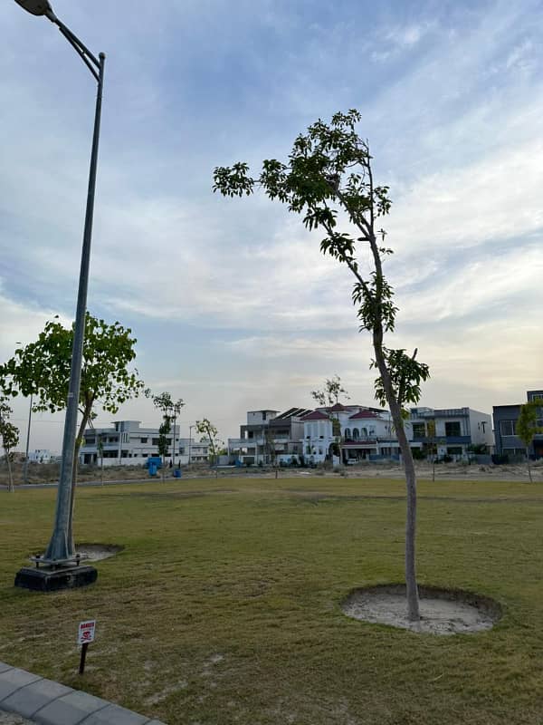 10 Marla Plot 30