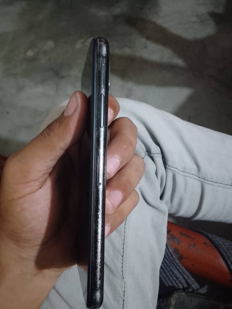 Apple iPhone X 2