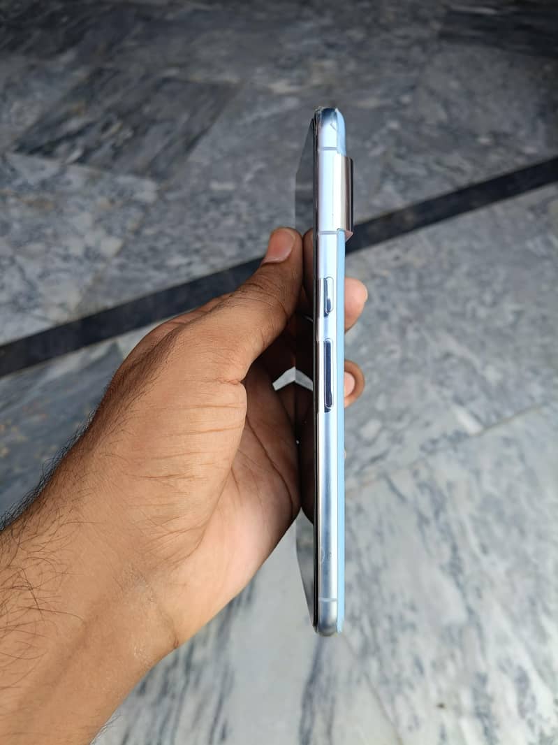 Google Pixel 8 Pro 3
