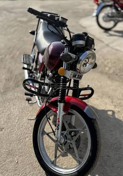 GS 150 Suzuki