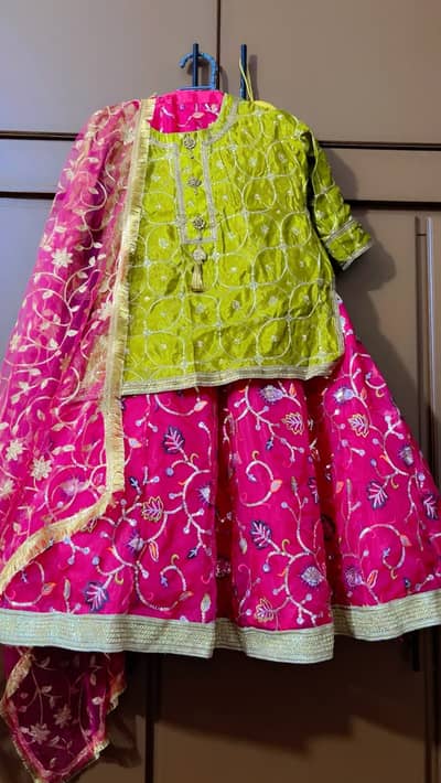 Lengha short shirt