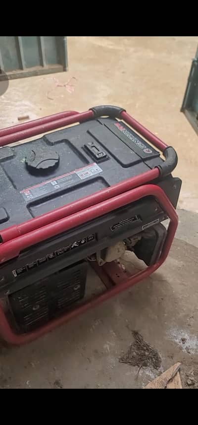 GENTRON PRO (USA) IMPORTED GENERATOR 3500W