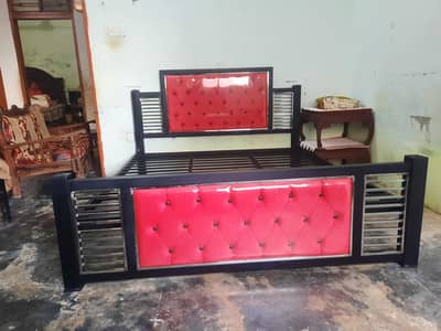 dubal bed arion and stanlas steel work fore sale