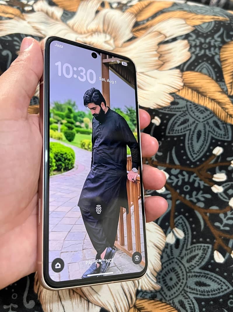 Google Pixel 8 Pro 7