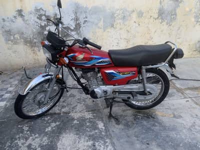 Honda 125 2024 model lush condition