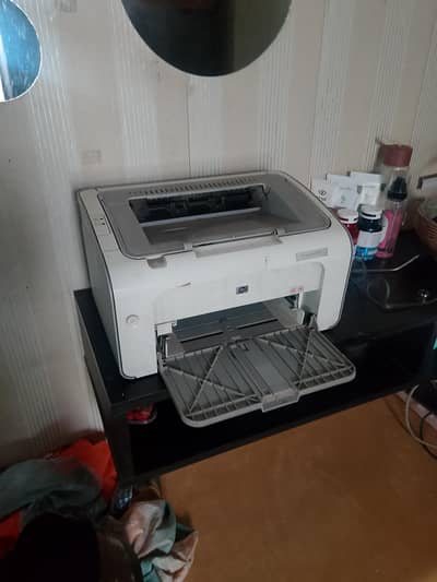 HP printer 1102p with 2 HP toners