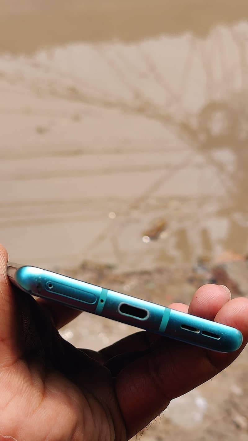 One Plus 8 6