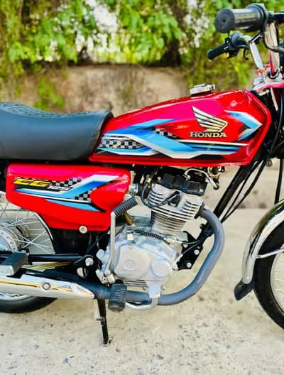 Honda CG 125 2024 modal