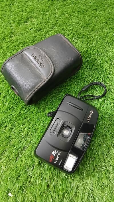 Yashica Kyocera EZ Mate 2000 35mm Film Camera|Like New| Vintage Camera