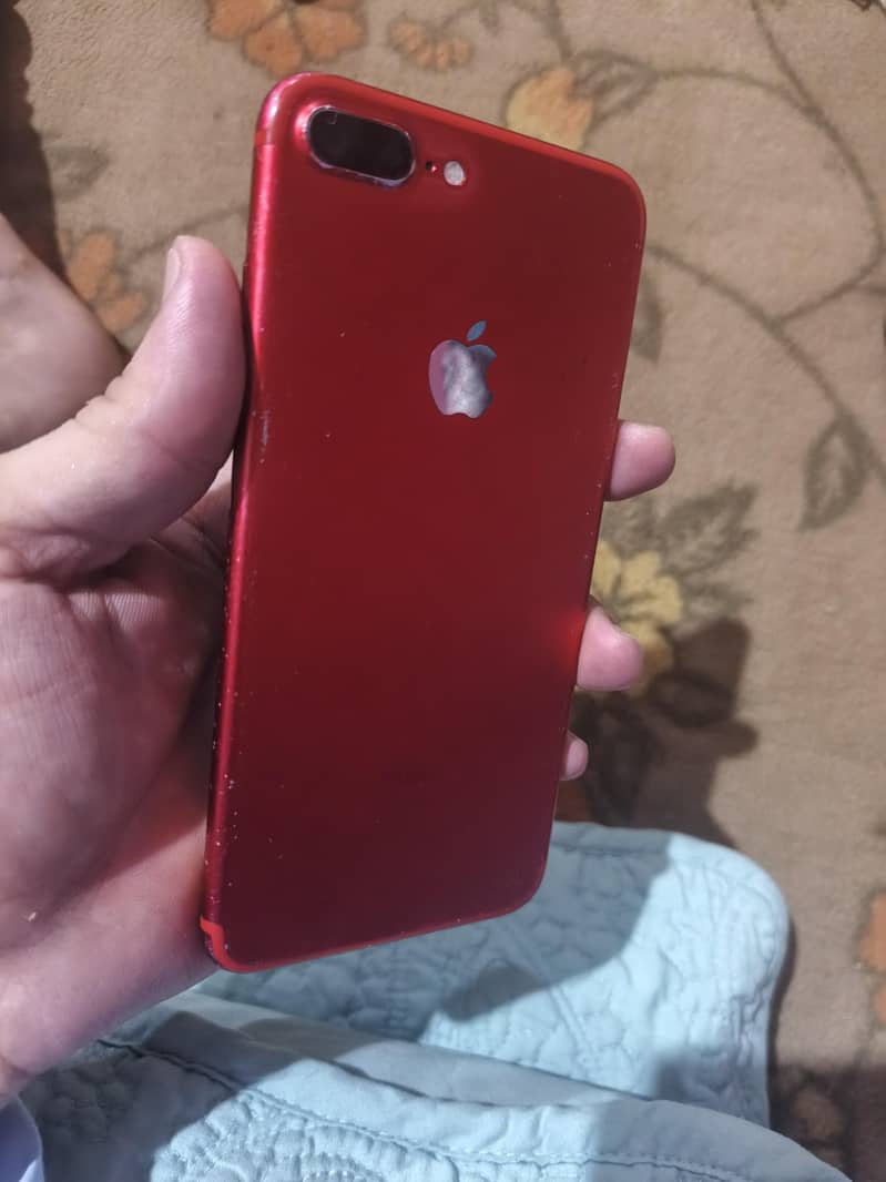 Apple iPhone 7 Plus 2