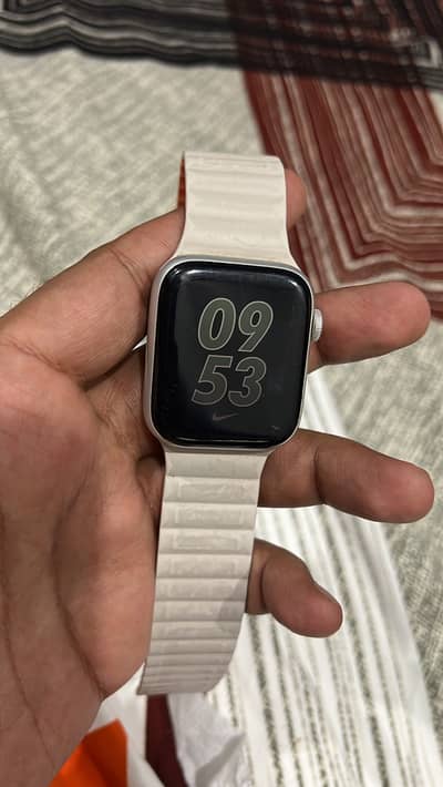 Apple watch Series 6 Nike edition