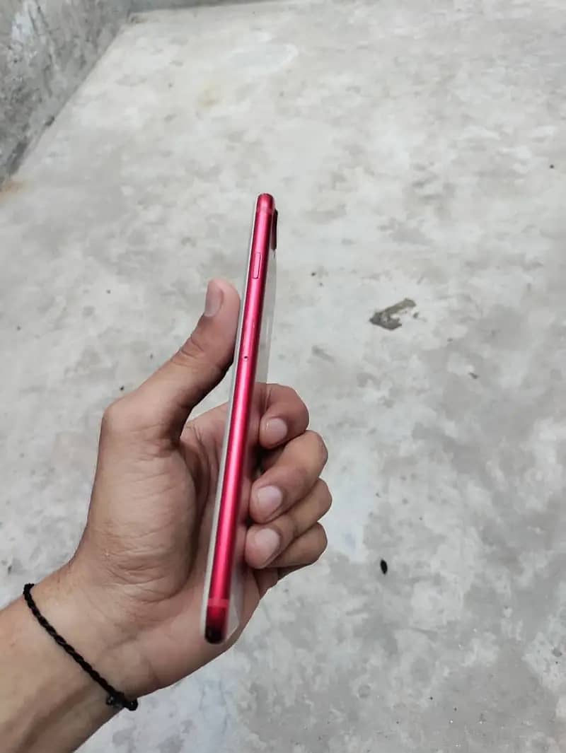 Apple iPhone 7 Plus 2