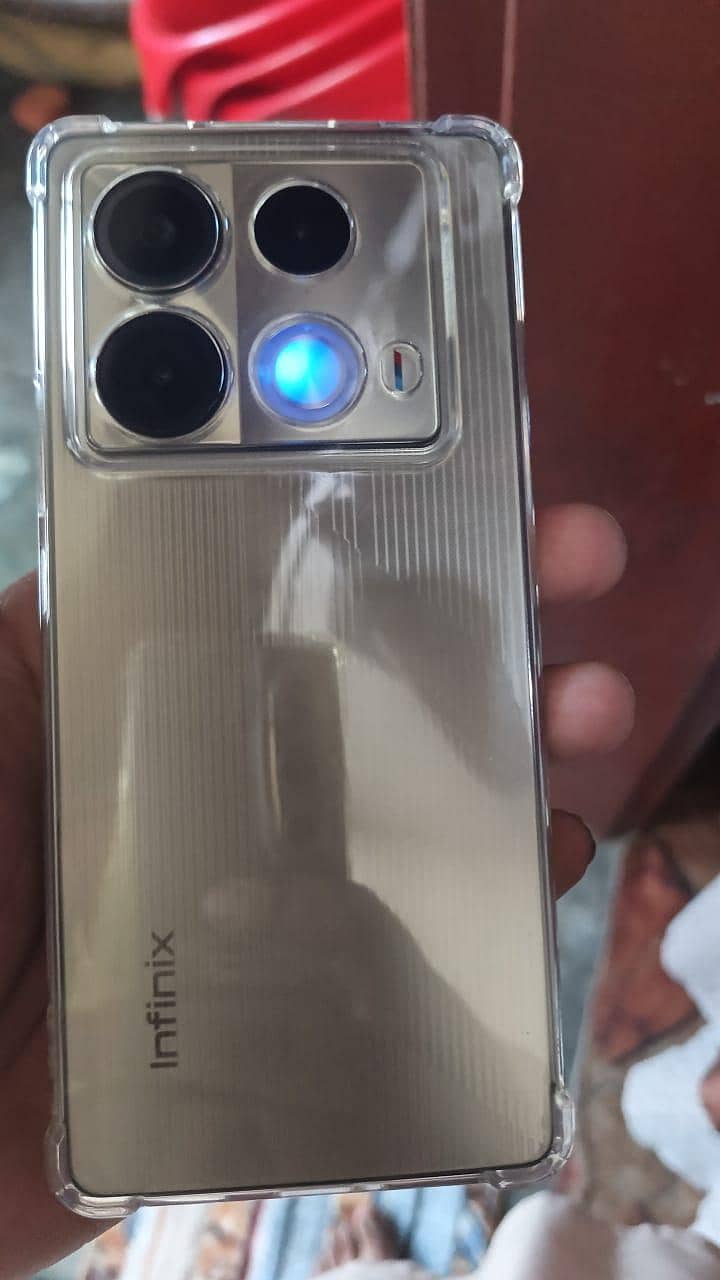 Infinix Note 40 1