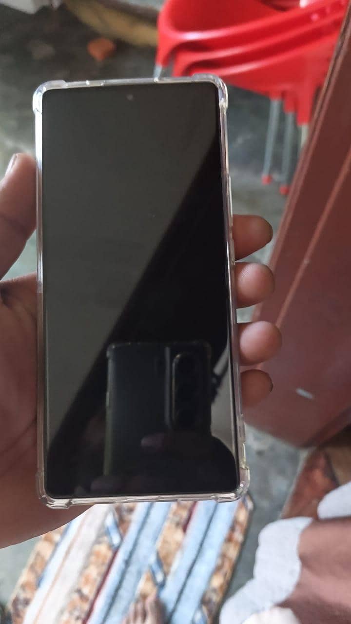 Infinix Note 40 4