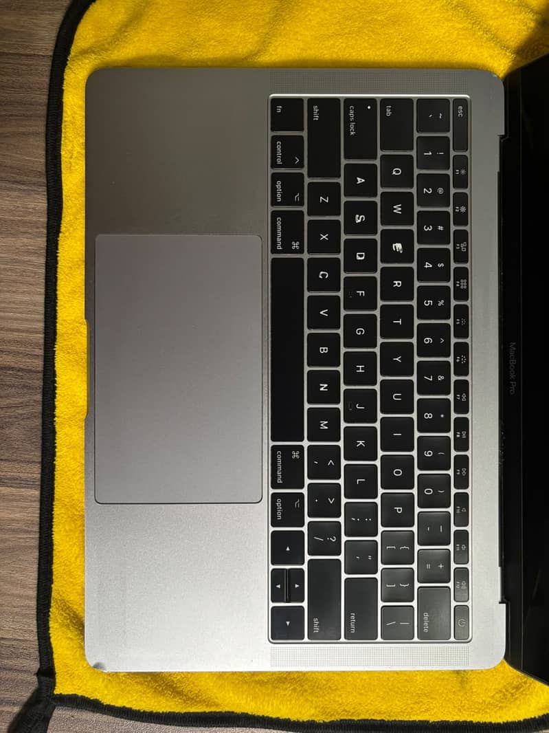 Macbook Pro 2017 8