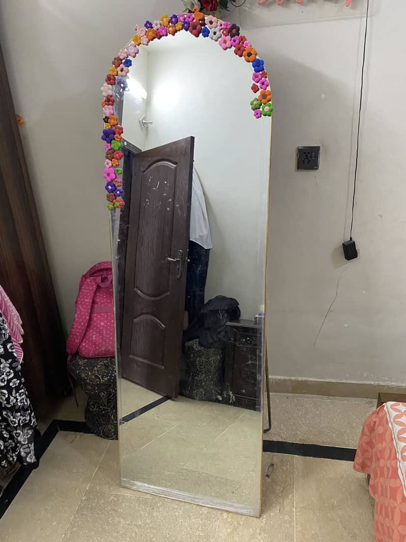 Full size mirror 0