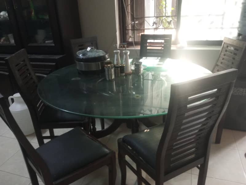 dinning table 0