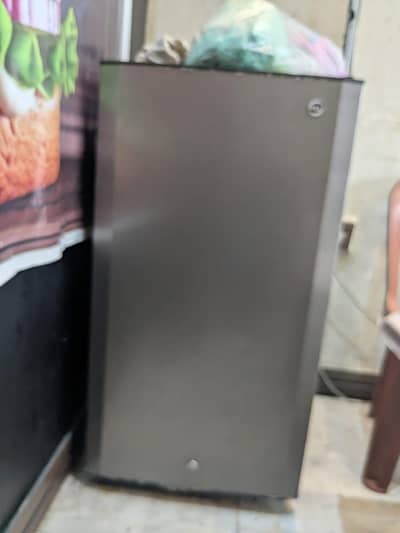 pel room fridge