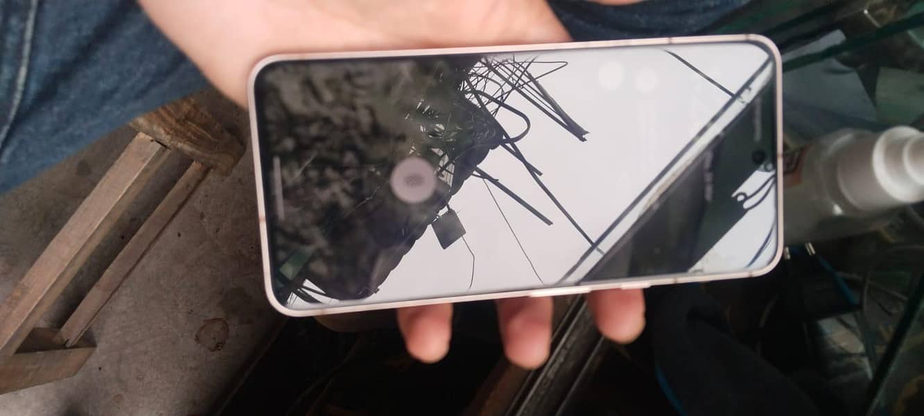 Google Pixel 8 6