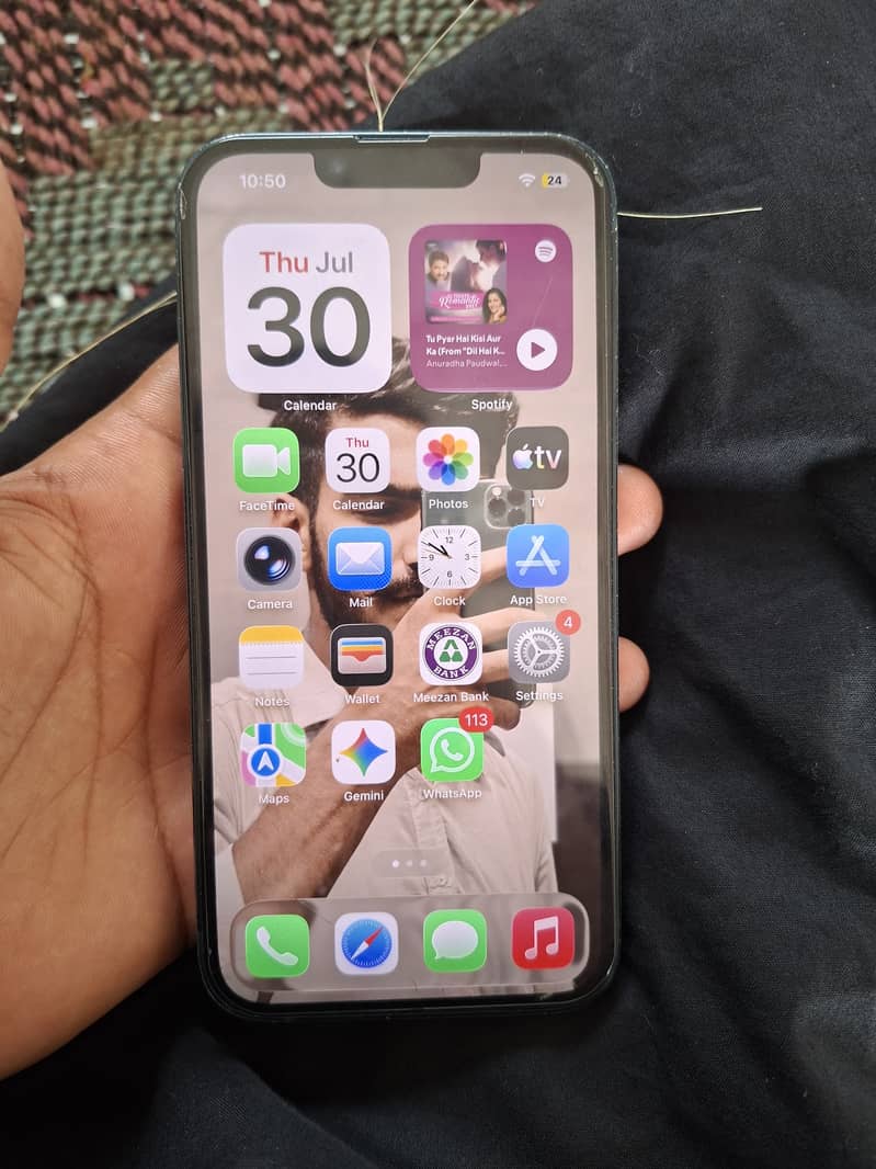 Apple iPhone 14 7