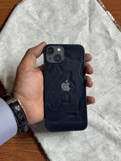 Apple iPhone 13 10/10 mobile phone for sale only serious buyer contact