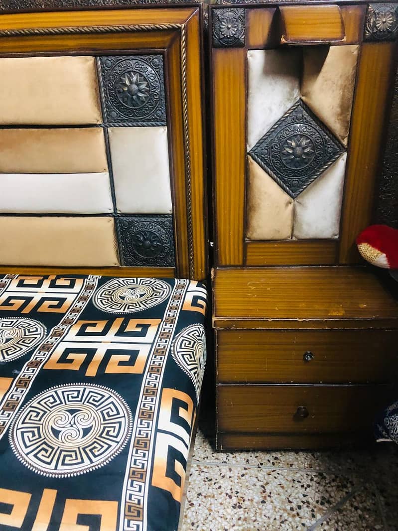 Bed King Size 3