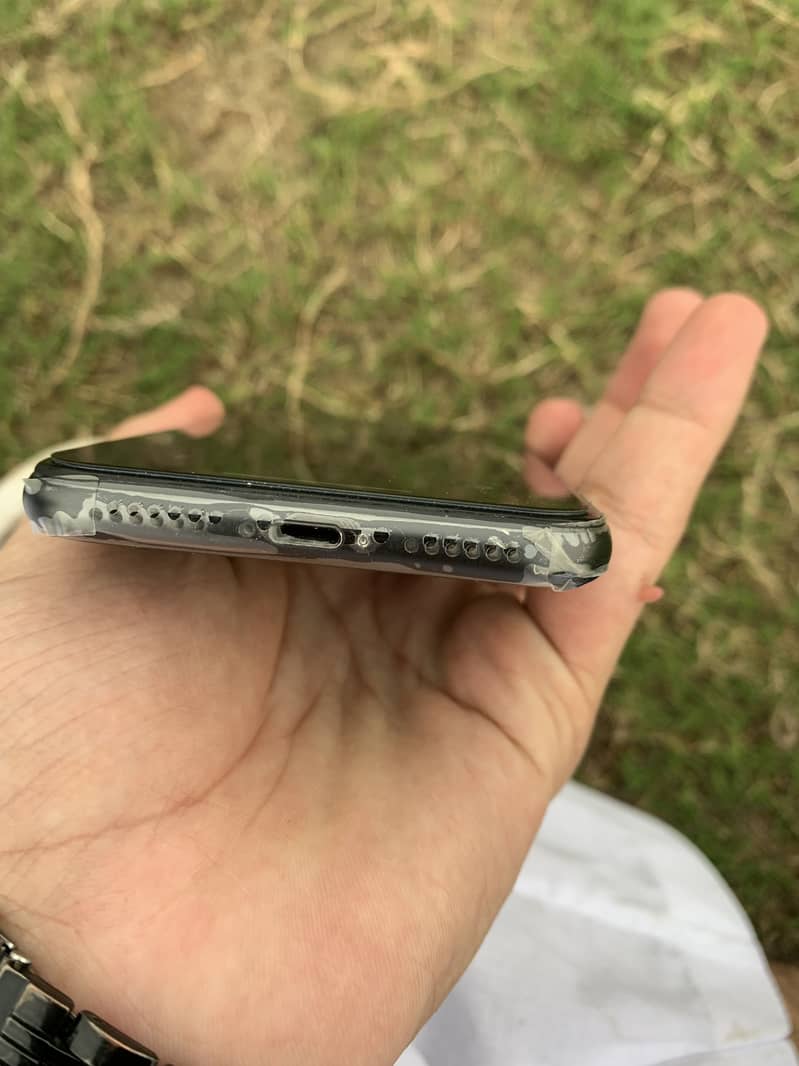 Apple iPhone X 2