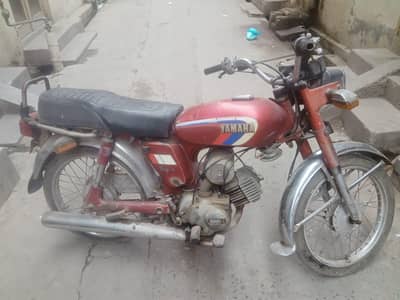 Yamaha YB 100