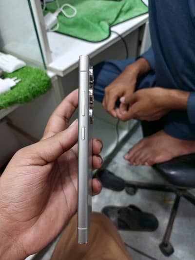Samsung Mobile S24 Ultra