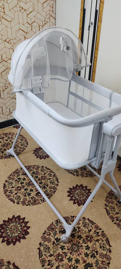 Mastela 4in1 Baby Swing Bassinet Electronic – Dark Grey – 8901