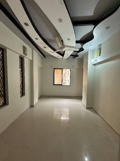 Flat for Rent Gulshan-e-iqbal block 13 d2. 3floor car parking 2bed drawing dinning  With Extra land 1Floor Glamour tower  3lift Stand by generator Demand 55k Maintenance 7hazar*Code(16831)*