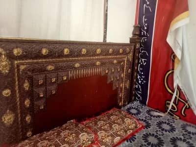 double bed with meatless and 2 daraz city Kasur 03000832374