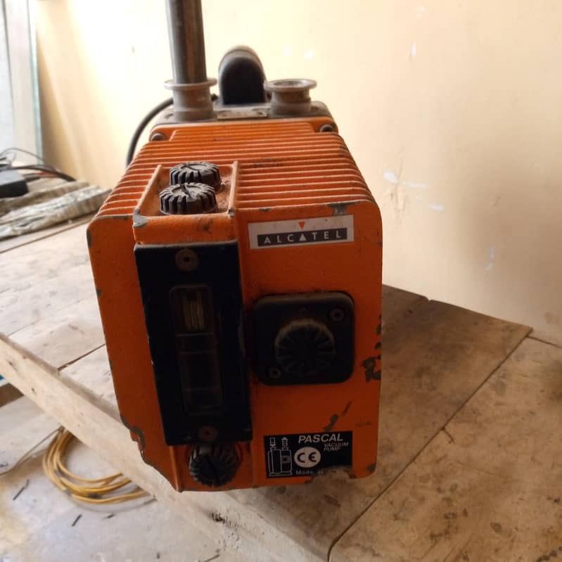 vacuum pump 1