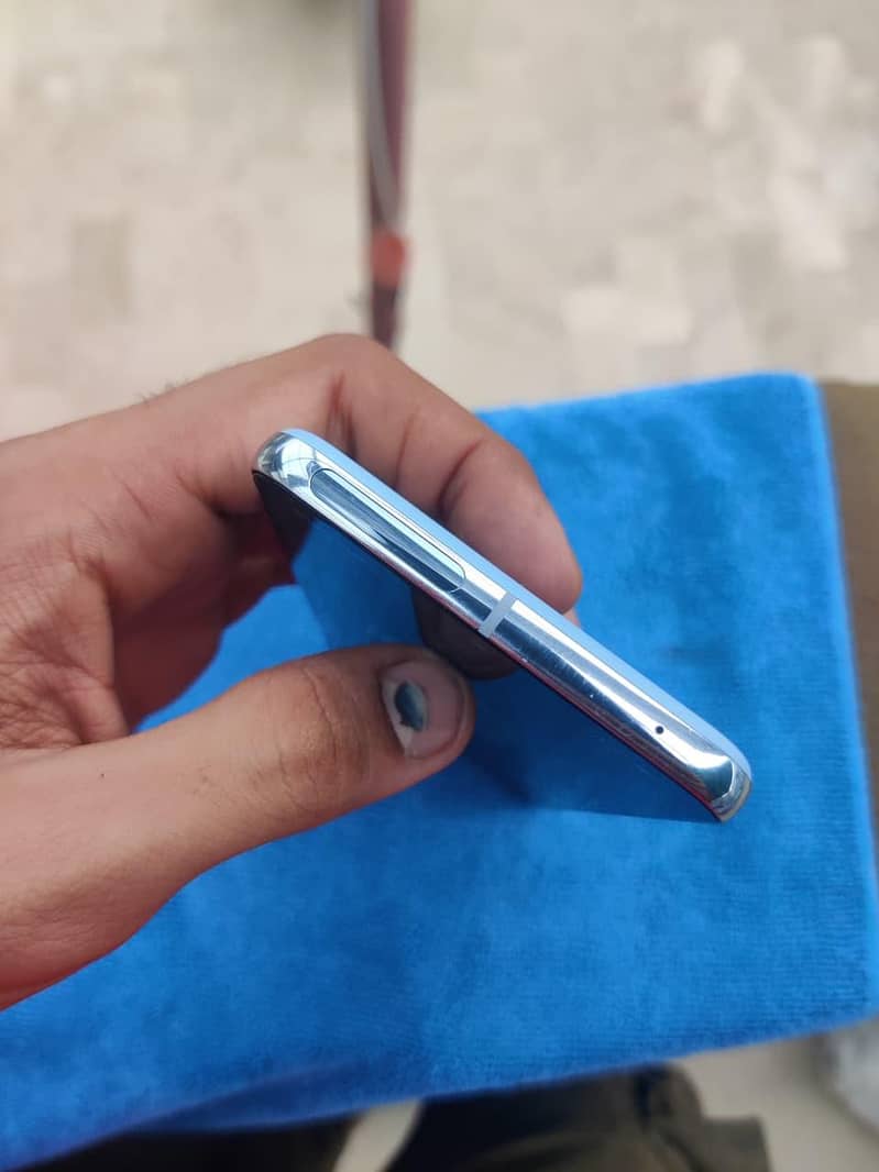 Google Pixel 8 Pro 3