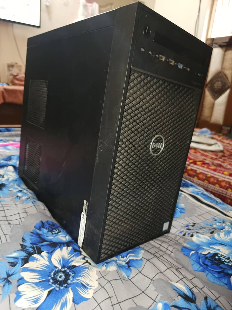 Dell precision 3630 2