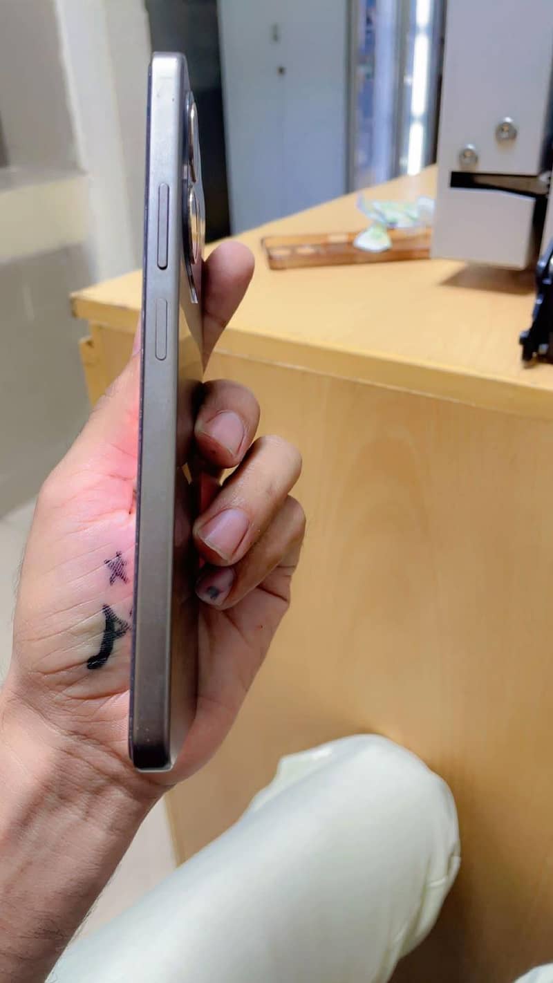 OPPO A5 Pro 4