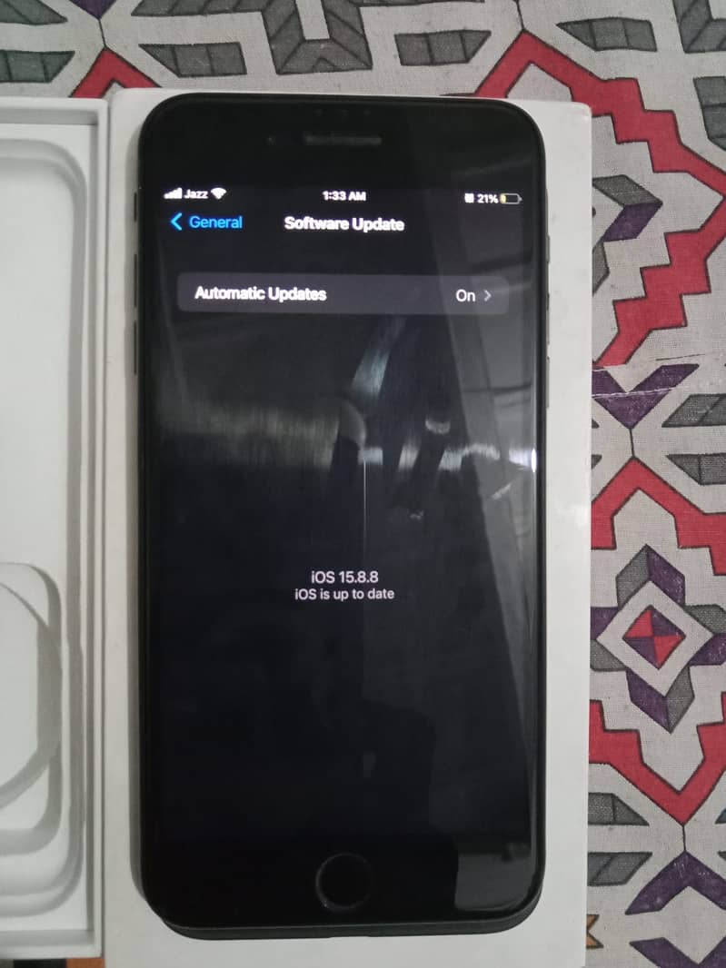 Apple iPhone 7 Plus 3