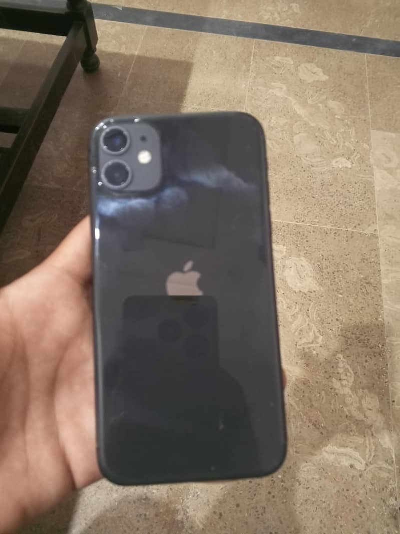Apple iPhone 11 0
